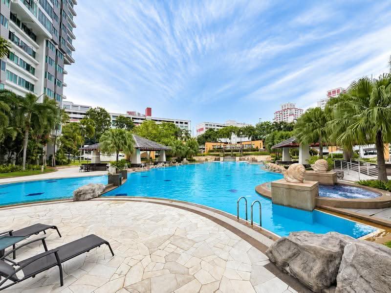 Bishan Loft, 31 Bishan Street 11, Ang Mo Kio / Bishan / Thomson, 3 Bedrooms, 1,378 sqft, Condominium For Sale, by Lizzy Zhou, 500295712 - Pool - PropertyGuru.com.sg