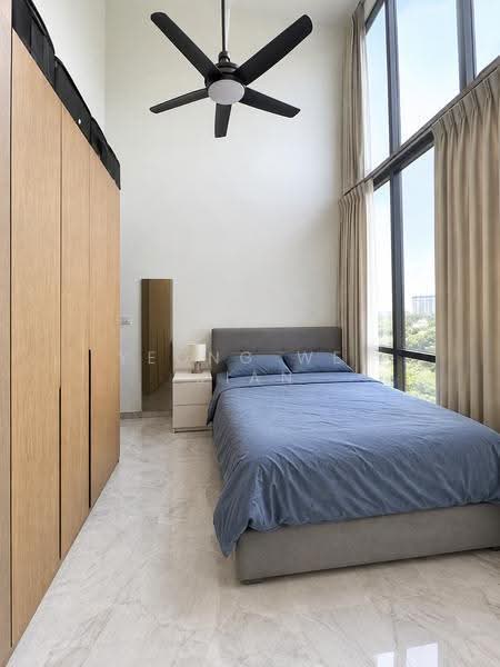 Spottiswoode 18, 18 Spottiswoode Park Road, Chinatown / Tanjong Pagar, 1 Bedroom, 441 sqft, Condominium For Sale, by Yeong Wei Jian, 500295728 - Very high-ceiling Master bedroom - PropertyGuru.com.sg