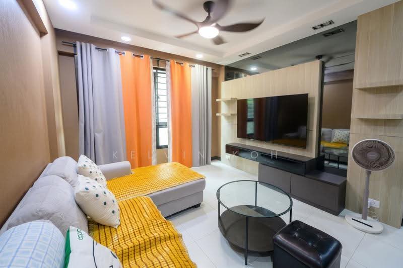 266C Punggol Way, 266C Punggol Way, Hougang / Punggol / Sengkang, 3 Bedrooms, 990 sqft, HDB Flat For Sale, by Kelvin Koh, 500295739 - Living Room - PropertyGuru.com.sg