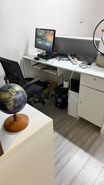 Woodlands Bizhub, 190 Woodlands Industrial Park E5, Sembawang / Yishun, 1,400 sqft, Factory / Workshop (B2) For Rent, by Royston Chen 陈万喜, 500295747 - Study - CommercialGuru.com.sg