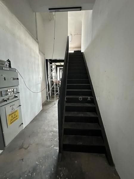 M-Space, 6D Mandai Estate, Admiralty / Woodlands, 1,184 sqft, Factory / Workshop (B2) For Sale, by Carol Gan, 500295753 - Corridor - CommercialGuru.com.sg