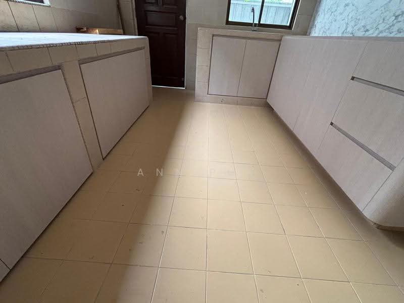Sembawang Springs Estate, Jalan Salang, Sembawang / Yishun, 7 Bedrooms, 5,300 sqft, Detached House For Rent, by Ann Pua, 500295754 - Kitchen - PropertyGuru.com.sg