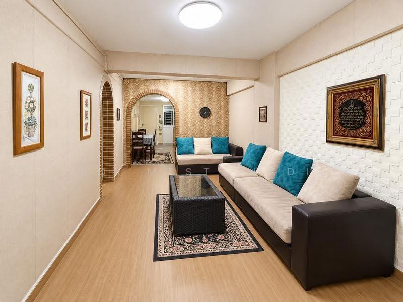 4 Marine Terrace, 4 Marine Terrace, East Coast / Marine Parade, 2 Bedrooms, 699 sqft, HDB Flat For Sale, by Adi Mesti Jadi, 500295794 - Living Room - PropertyGuru.com.sg