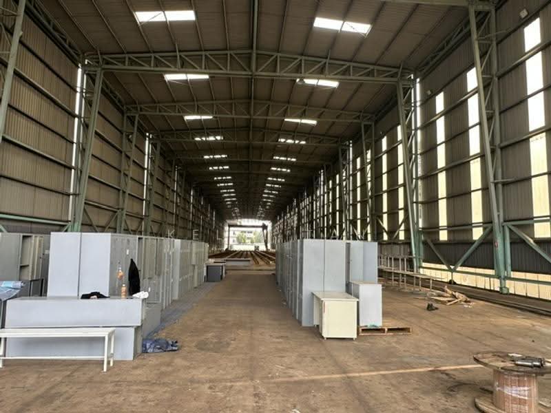 40Ton Cranes, 20m High, Heavy Duty Workshop, Exact Location To Be Given After Enquiry, Boon Lay / Jurong / Tuas, 34,000 sqft, Factory / Workshop (B2) For Rent, by Kelly Tan, 500295812 - CommercialGuru.com.sg