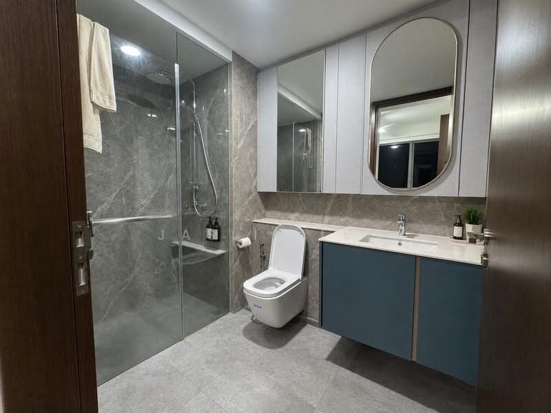 Clavon, Clementi Avenue 1, Buona Vista / West Coast / Clementi New Town, 2 Bedrooms, 764 sqft, Condominium For Sale, by Jaslin Lee, 500295856 - Bathroom - PropertyGuru.com.sg