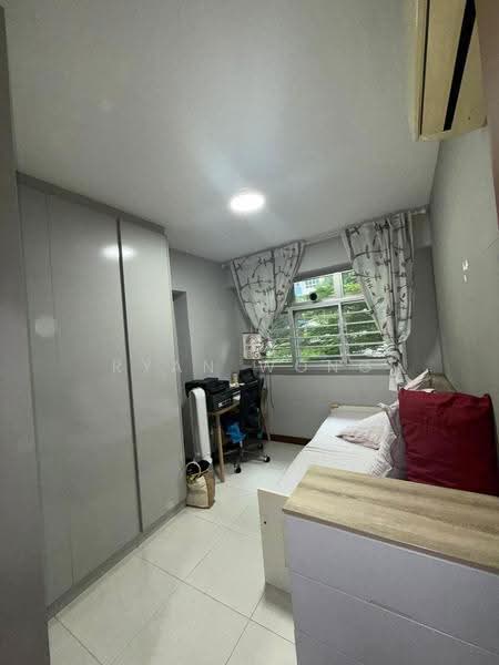 212B Punggol Walk, 212B Punggol Walk, Hougang / Punggol / Sengkang, 3 Bedrooms, 1,001 sqft, HDB Flat For Sale, by Ryan Wong, 500295867 - Bedrm 2 - PropertyGuru.com.sg
