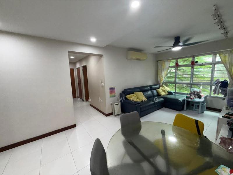 212B Punggol Walk, 212B Punggol Walk, Hougang / Punggol / Sengkang, 3 Bedrooms, 1,001 sqft, HDB Flat For Sale, by Ryan Wong, 500295867 - Living Room - PropertyGuru.com.sg
