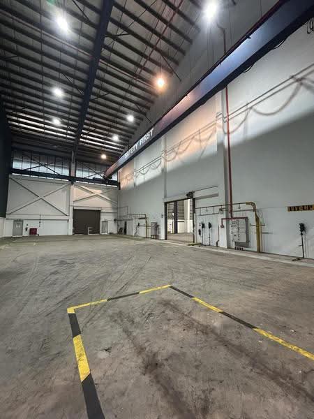 Workshop with existing waterfront, Buroh Jurong Pioneer Tuas, Boon Lay / Jurong / Tuas, 60,000 sqft, Factory / Workshop (B2) For Rent, by Celine Koh, 500295870 - CommercialGuru.com.sg
