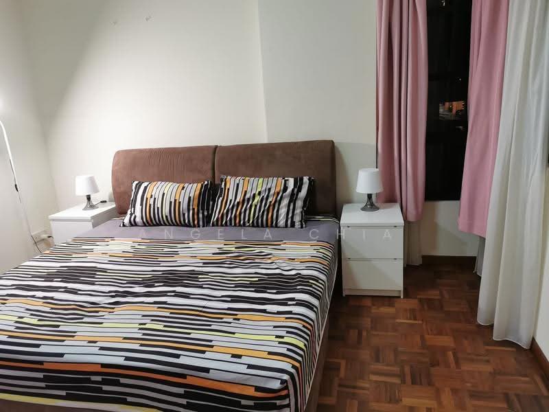 Central Green, 9 Jalan Membina, Alexandra / Commonwealth, Room Rental, 220 sqft, Condominium For Rent, by Angela Chia, 500295894 - Bedroom - PropertyGuru.com.sg