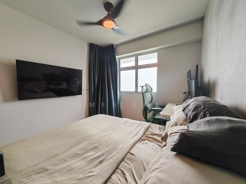 422A Northshore Drive, 422A Northshore Drive, Hougang / Punggol / Sengkang, 3 Bedrooms, 1,216 sqft, HDB Flat For Sale, by James Boey, 500295895 - Bedroom - PropertyGuru.com.sg