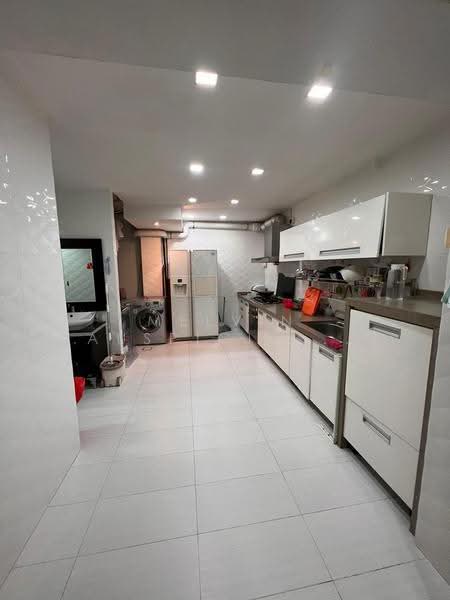 244 Simei Street 5, 244 Simei Street 5, Pasir Ris / Tampines, 3 Bedrooms, 1,280 sqft, HDB Flat For Rent, by Melvin Auspicious Lee 李俊豪, 500295900 - Kitchen - PropertyGuru.com.sg