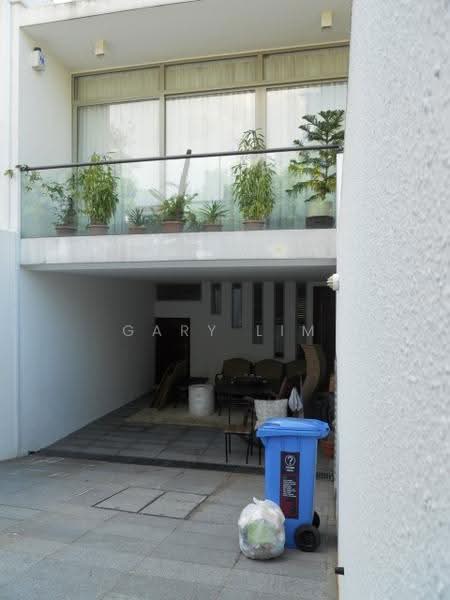 Jalan Amapng, jalan Ampang, Tanglin / Holland / Bukit Timah, 5 Bedrooms, 5,000 sqft, Semi-Detached House For Rent, by Gary Lim, 500295911 - Exterior - PropertyGuru.com.sg