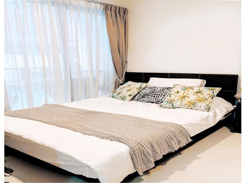 RV Edge, 2 Shanghai Road, Tanglin / Holland / Bukit Timah, 1 Bedroom, 366 sqft, Condominium For Rent, by Faith Huang 黄愛雁, 500295944 - Bedroom - PropertyGuru.com.sg