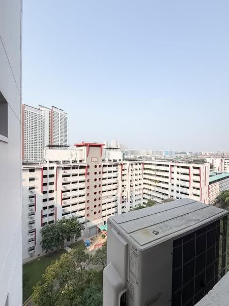 271 Toh Guan Road, 271 Toh Guan Road, Boon Lay / Jurong / Tuas, 3 Bedrooms, 1,087 sqft, HDB Flat For Sale, by Rachel Koo, 500295962 - PropertyGuru.com.sg