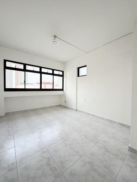 271 Toh Guan Road, 271 Toh Guan Road, Boon Lay / Jurong / Tuas, 3 Bedrooms, 1,087 sqft, HDB Flat For Sale, by Rachel Koo, 500295962 - PropertyGuru.com.sg