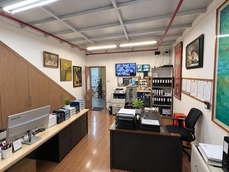 Pantech Business Hub, 194 Pandan Loop, Buona Vista / West Coast / Clementi New Town, 3,391 sqft, Factory / Workshop (B2) For Sale, by Jaslin Lee, 500295971 - Study - CommercialGuru.com.sg