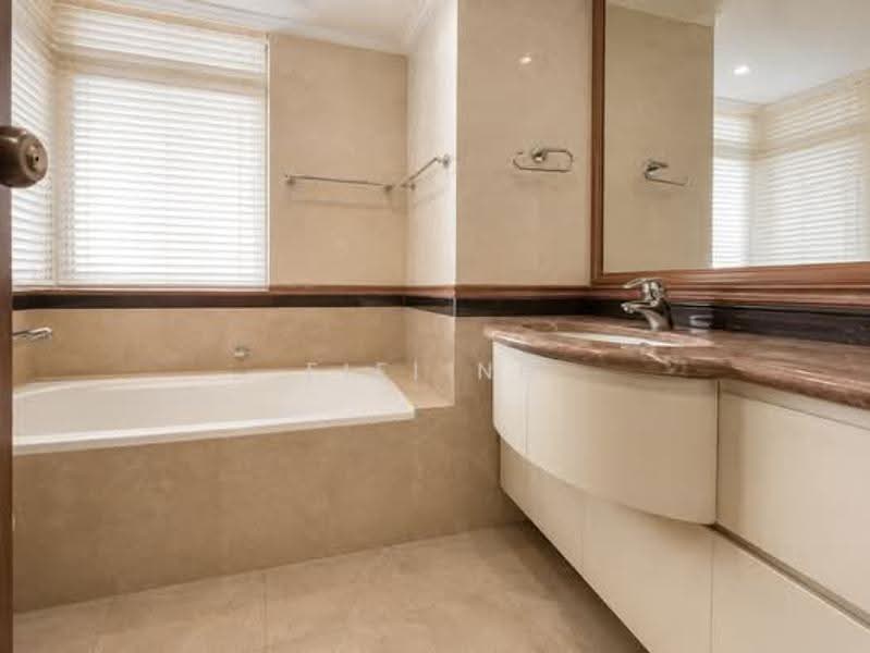 Melrose Park, 93 Kellock Road, Tanglin / Holland / Bukit Timah, 4 Bedrooms, 1,507 sqft, Condominium For Sale, by FiFi Ng, 500295973 - Bathroom - PropertyGuru.com.sg