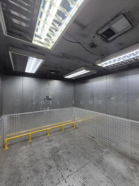 unit near goods lifts, 3 phase 60 amps, suits sTore, workshops!, sTore workshops studio showroom!, Macpherson / Potong Pasir, 3,400 sqft, Light Industrial (B1) For Rent, by Joel Yong, 500295974 - CommercialGuru.com.sg
