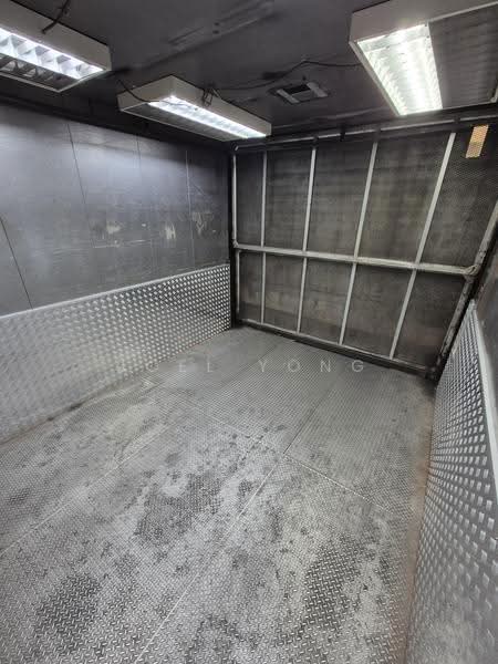 unit near goods lifts, 3 phase 60 amps, suits sTore, workshops!, sTore workshops studio showroom!, Macpherson / Potong Pasir, 3,400 sqft, Light Industrial (B1) For Rent, by Joel Yong, 500295974 - CommercialGuru.com.sg