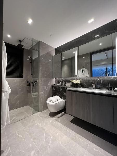 Cheap Brand New Within 1KM River Valley Primary, Boat Quay / Raffles Place / Marina, 2 Bedrooms, 710 sqft, Apartment For Sale, by Gladwin Quek, 500295975 - Bathroom - PropertyGuru.com.sg