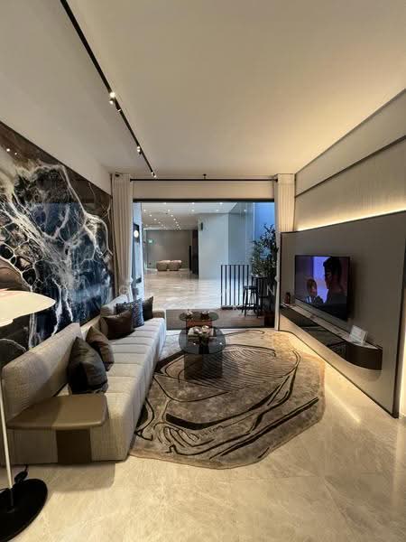 Cheap Brand New Within 1KM River Valley Primary, Boat Quay / Raffles Place / Marina, 2 Bedrooms, 710 sqft, Apartment For Sale, by Gladwin Quek, 500295975 - Living Room - PropertyGuru.com.sg