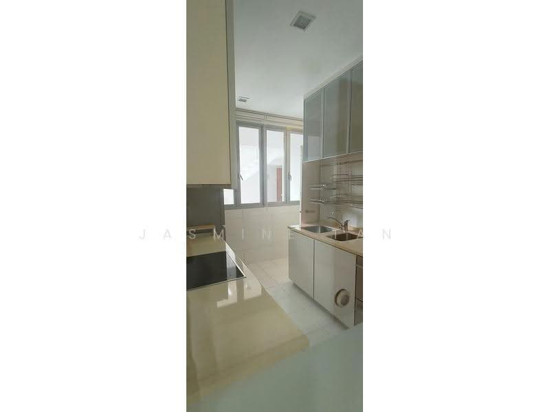 Balmoral Heights, 8 Balmoral Crescent, Tanglin / Holland / Bukit Timah, 3 Bedrooms, 1,163 sqft, Apartment For Rent, by Jasmine Tan, 500295982 - Kitchen - PropertyGuru.com.sg