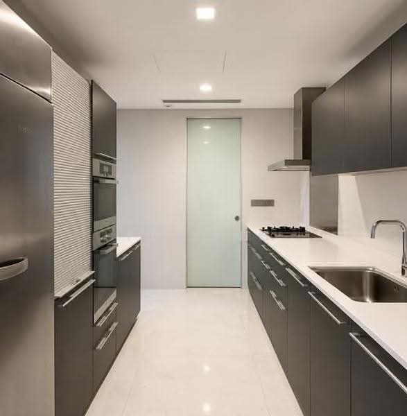 St. Regis Residences Singapore, 31 Tanglin Road, Tanglin / Holland / Bukit Timah, 4 Bedrooms, 3,757 sqft, Apartment For Rent, by FiFi Ng, 500295995 - Kitchen - PropertyGuru.com.sg