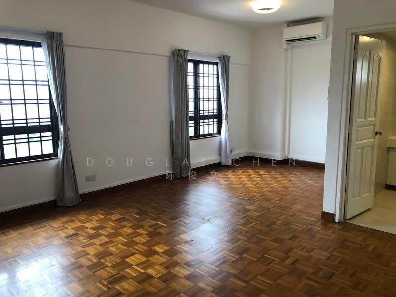 Parkway View, 39 Marine Parade Road, East Coast / Marine Parade, 4 Bedrooms, 2,776 sqft, Apartment For Rent, by Douglas Chen 陈俊文, 500296008 - Living Room - PropertyGuru.com.sg