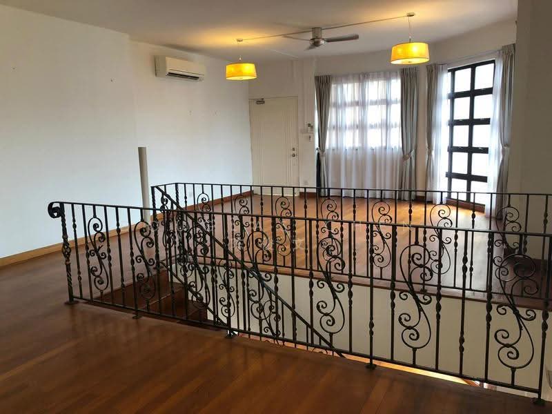 Parkway View, 39 Marine Parade Road, East Coast / Marine Parade, 4 Bedrooms, 2,776 sqft, Apartment For Rent, by Douglas Chen 陈俊文, 500296008 - Living Room - PropertyGuru.com.sg