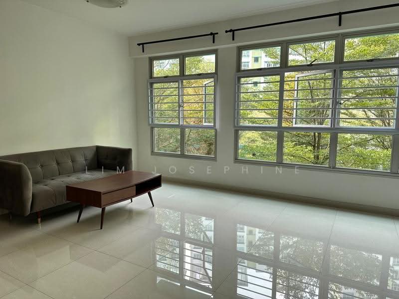 782B Woodlands Crescent, 782B Woodlands Crescent, Admiralty / Woodlands, 3 Bedrooms, 1,184 sqft, HDB Flat For Rent, by Lim Josephine, 500296013 - Living Room - PropertyGuru.com.sg