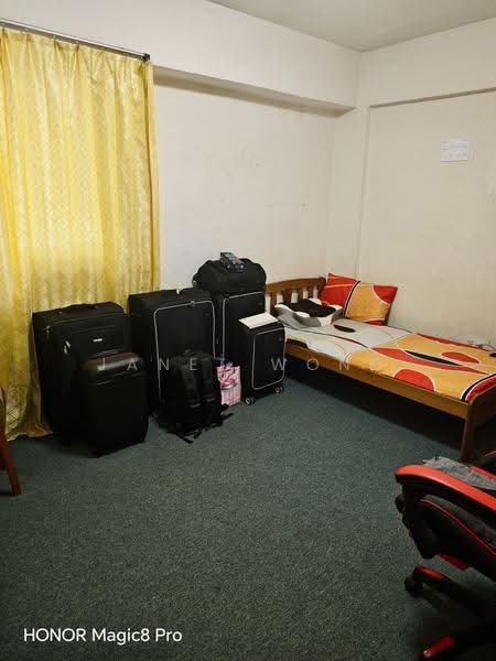 124 Serangoon North Avenue 1, 124 Serangoon North Avenue 1, Hougang / Punggol / Sengkang, 3 Bedrooms, 894 sqft, HDB Flat For Rent, by Janet Wong, 500296016 - Bedroom - PropertyGuru.com.sg