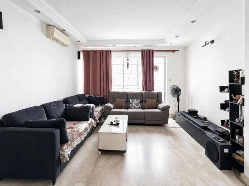 Guilin View, 20 Bukit Batok Street 52, Dairy Farm / Bukit Panjang / Choa Chu Kang, 3 Bedrooms, 1,259 sqft, Condominium For Rent, by Charmaine Lim, 500296033 - Living Room - PropertyGuru.com.sg