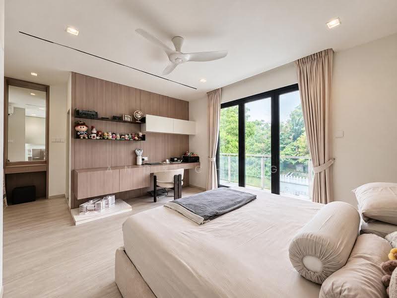 โ
๐๐ฎ๐ป๐ฑ๐ฒ๐ฑ ๐๐
๐ฐ๐ฒ๐น๐น๐ฒ๐ป๐ฐ๐ฒ โ
Pasir Panjang Freehold Semi-D | Renovated | Haw Par Villa MRT, Pasir Panjang Road | West Coast Road, Buona Vista / West Coast / Clementi New Town, 5 Bedrooms, 3,800 sqft, Semi-Detached House For Sale, by Andy Cheng, 500296037 - Bedroom - PropertyGuru.com.sg