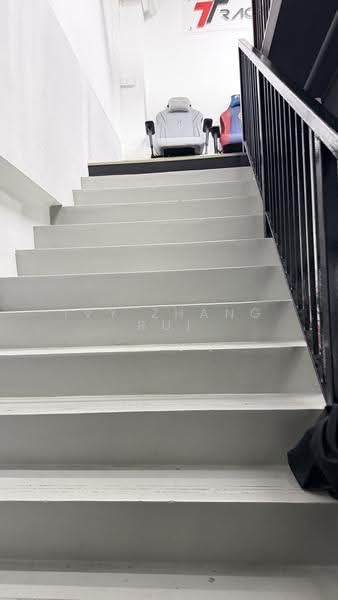 Vertex, 33 Ubi Avenue 3, Eunos / Geylang / Paya Lebar, 3,261 sqft, Light Industrial (B1) For Sale, by Ivy Zhang Rui, 500296058 - CommercialGuru.com.sg