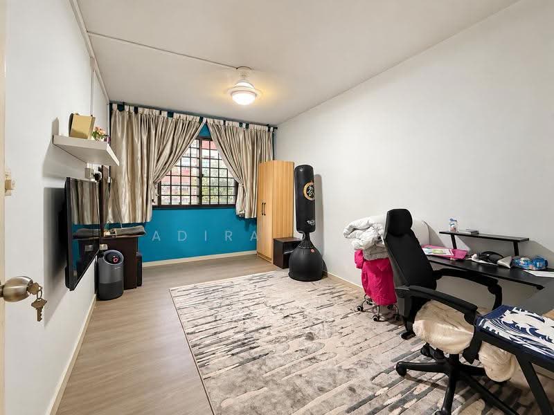 289 Choa Chu Kang Avenue 3, 289 Choa Chu Kang Avenue 3, Dairy Farm / Bukit Panjang / Choa Chu Kang, 3 Bedrooms, 1,119 sqft, HDB Flat For Sale, by Adira Deng, 500296067 - Common Bedroom 2 - PropertyGuru.com.sg