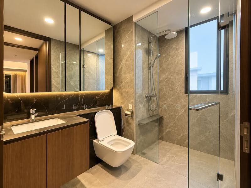 The Watergardens at Canberra, 51 Canberra Drive, Sembawang / Yishun, 3 Bedrooms, 1,324 sqft, Condominium For Rent, by Jeremy Yong, 500296077 - Master Bathroom - PropertyGuru.com.sg