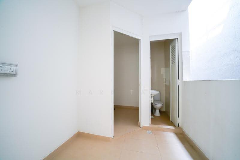 Hillion Residences, 8 Jelebu Road, Dairy Farm / Bukit Panjang / Choa Chu Kang, 5 Bedrooms, 2,616 sqft, Condominium For Rent, by Mark Tan, 500296087 - Maid’s room / Storage - PropertyGuru.com.sg