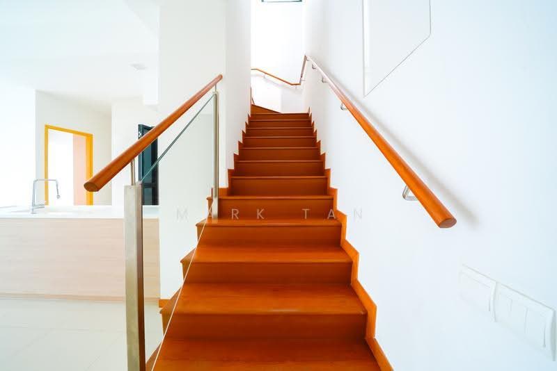 Hillion Residences, 8 Jelebu Road, Dairy Farm / Bukit Panjang / Choa Chu Kang, 5 Bedrooms, 2,616 sqft, Condominium For Rent, by Mark Tan, 500296087 - Stairs - PropertyGuru.com.sg