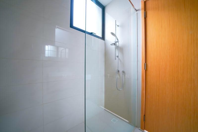 Hillion Residences, 8 Jelebu Road, Dairy Farm / Bukit Panjang / Choa Chu Kang, 5 Bedrooms, 2,616 sqft, Condominium For Rent, by Mark Tan, 500296087 - Bathroom - PropertyGuru.com.sg