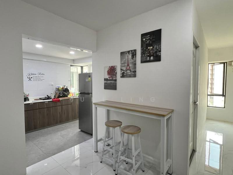 Aquarius By The Park, 17 Bedok Reservoir View, Bedok / Upper East Coast, Room Rental, 100 sqft, Condominium For Rent, by June Ling, 500296088 - Kitchen - PropertyGuru.com.sg