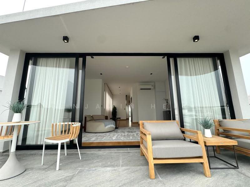 26A Siglap Road, 26A Siglap Road, East Coast / Marine Parade, 5 Bedrooms, 9,280 sqft, Detached House For Sale, by Benjamin Heng, 500296100 - Living Room - PropertyGuru.com.sg