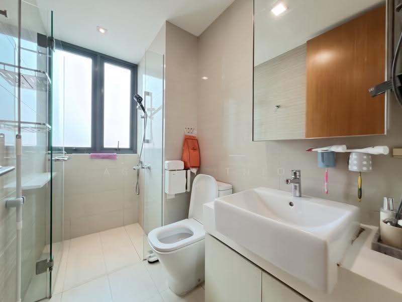 Thomson Three, 41 Bright Hill Drive, Ang Mo Kio / Bishan / Thomson, 3 Bedrooms, 1,044 sqft, Condominium For Sale, by Ashley Thio, 500296115 - Bathroom - PropertyGuru.com.sg
