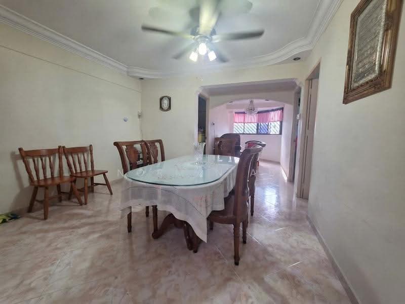 230 Jurong East Street 21, 230 Jurong East Street 21, Boon Lay / Jurong / Tuas, 3 Bedrooms, 1,292 sqft, HDB Flat For Rent, by Norman AB, 500296119 - Dining Room - PropertyGuru.com.sg