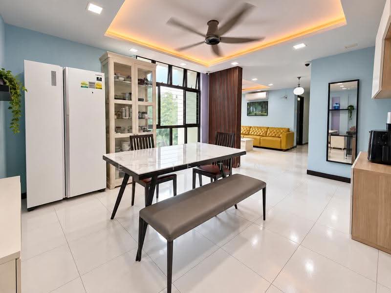 467 Segar Road, 467 Segar Road, Dairy Farm / Bukit Panjang / Choa Chu Kang, 3 Bedrooms, 1,184 sqft, HDB Flat For Sale, by Eddie Tan, 500296128 - Dining Room - PropertyGuru.com.sg