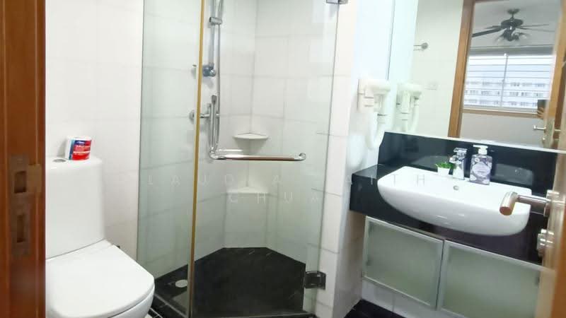 Le Crescendo, 233 Paya Lebar Road, Eunos / Geylang / Paya Lebar, Room Rental, 150 sqft, Condominium For Rent, by Claudia Faith Chua, 500296136 - Bathroom - PropertyGuru.com.sg