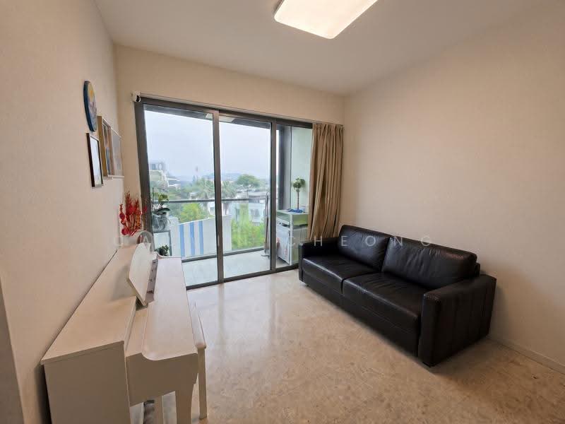 Skies Miltonia, 3 Miltonia Close, Sembawang / Yishun, 3 Bedrooms, 1,076 sqft, Condominium For Sale, by Calvin Cheong, 500296138 - Living Room - PropertyGuru.com.sg