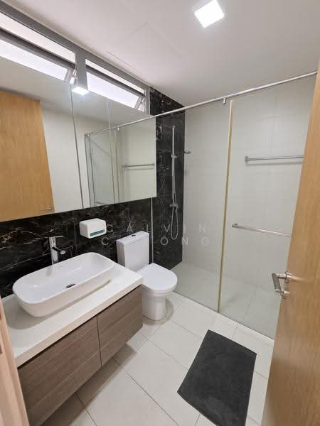 Skies Miltonia, 3 Miltonia Close, Sembawang / Yishun, 3 Bedrooms, 1,076 sqft, Condominium For Sale, by Calvin Cheong, 500296138 - Bathroom - PropertyGuru.com.sg