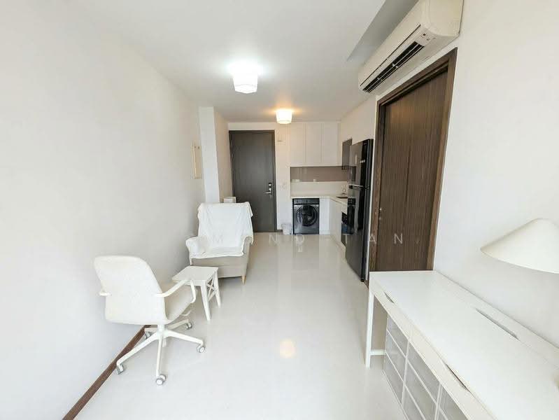 Leville iSuites, 28 Ceylon Road, East Coast / Marine Parade, 1 Bedroom, 398 sqft, Apartment For Rent, by Desmond Tan, 500296158 - Living Room - PropertyGuru.com.sg
