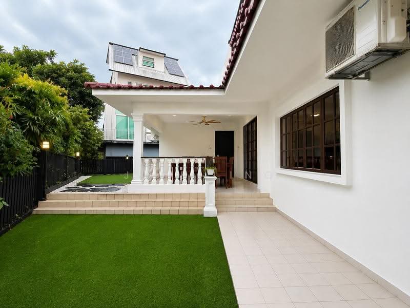 Large Common Room near Pasir Ris Park, Pasir Ris Heights, Pasir Ris Terrace, Pasir Ris Ave, Pasir Ris Way, Pasir Ris Ln, Pasir Ris Rd, Elias Rd, Pasir Ris / Tampines, Room Rental, 200 sqft, Terraced House For Rent, by June Ling, 500296164 - Exterior - PropertyGuru.com.sg