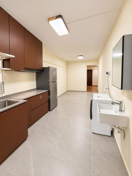 205 Ang Mo Kio Avenue 1, 205 Ang Mo Kio Avenue 1, Ang Mo Kio / Bishan / Thomson, Room Rental, 150 sqft, HDB Flat For Rent, by Andy Ea, 500296166 - Kitchen - PropertyGuru.com.sg